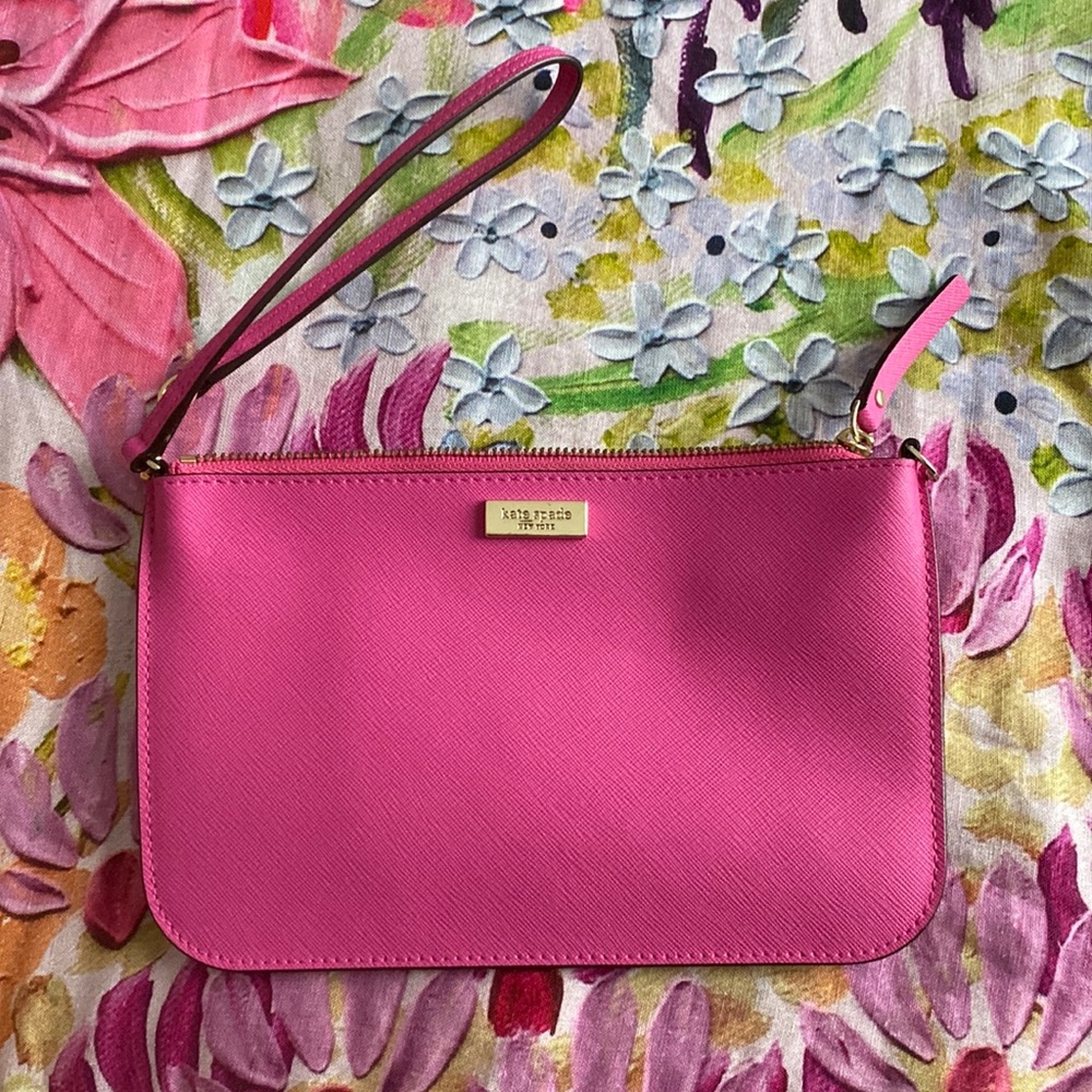 EUC hot pink Kate Spade Wristlet